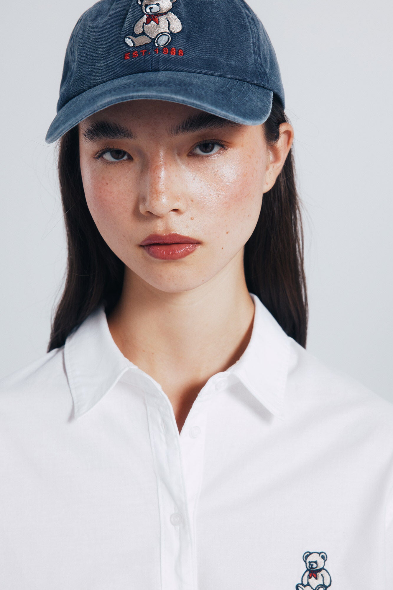 Springfield_White_Oversized Bear Embroidered Shirt_6792375_99_03