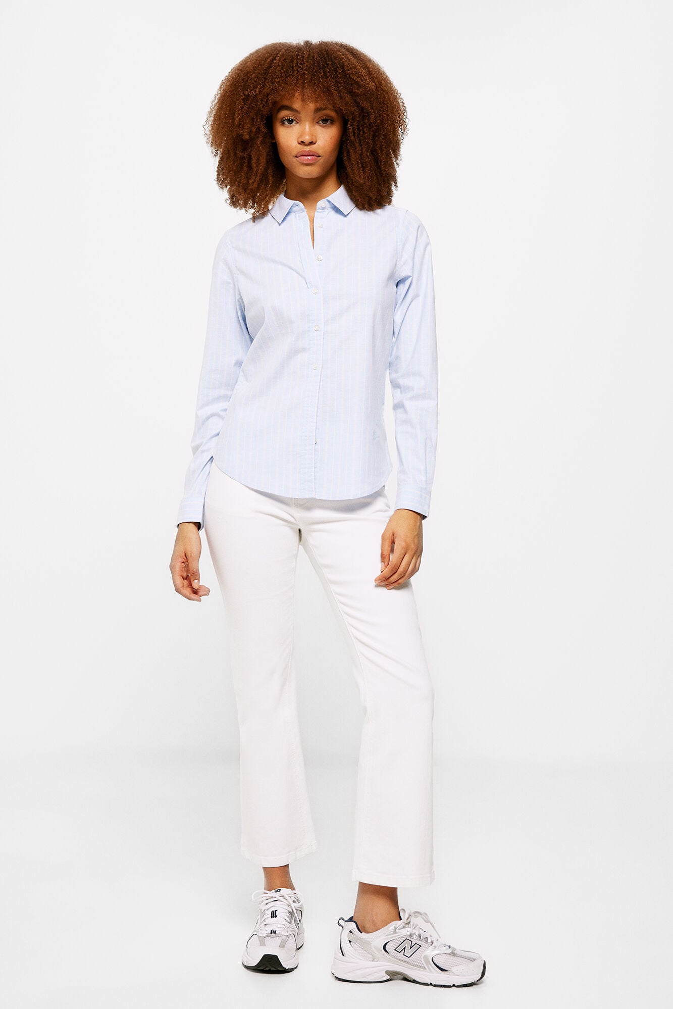 Classic Button Down Shirt_6797701_17_04