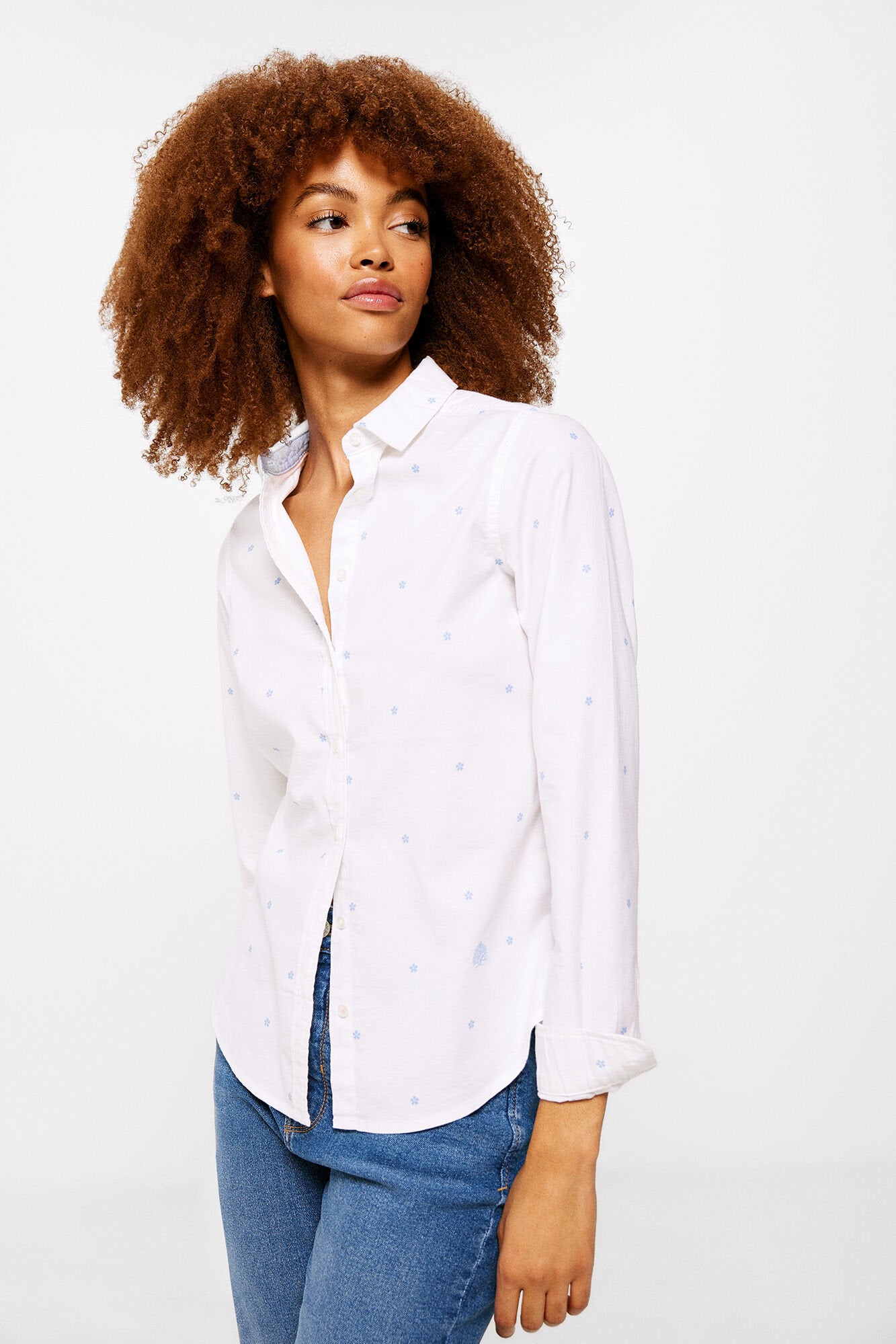 Classic Button Down Shirt_6797701_56_07