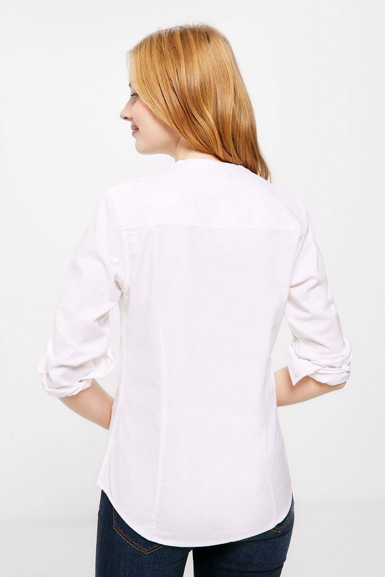 Button Down Shirt With V Neck_6797709_99_04