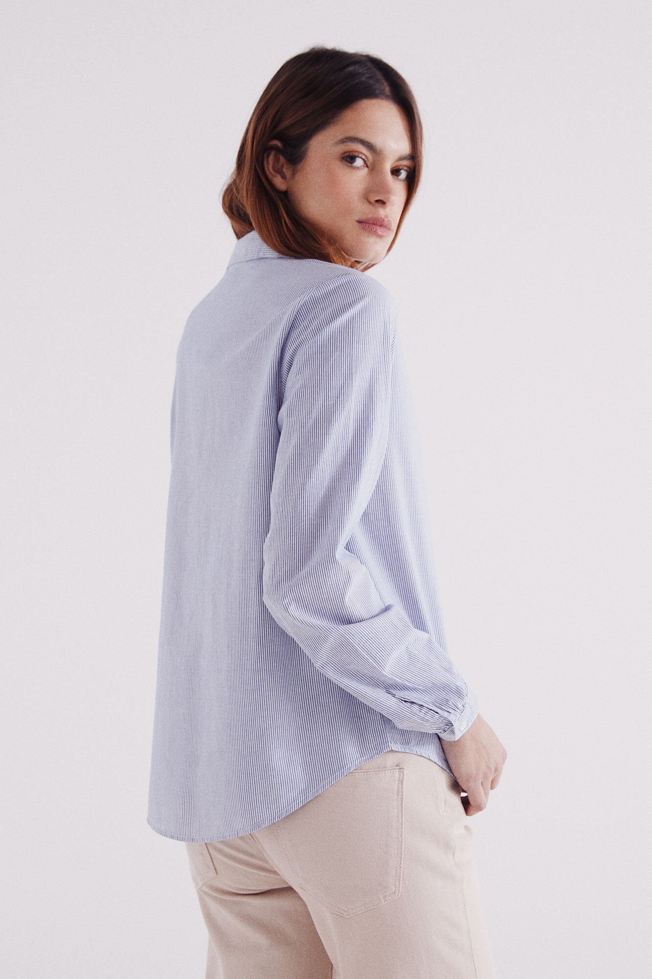 Springfield_Lace Insert Shirt_6799724_81_03