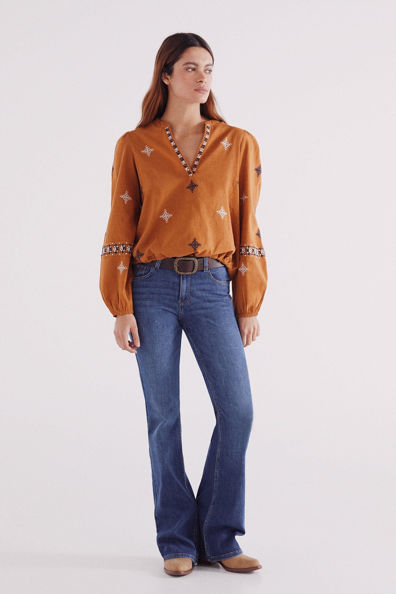 Springfield_Ethnic Embroidery Blouse_6799737_08_02