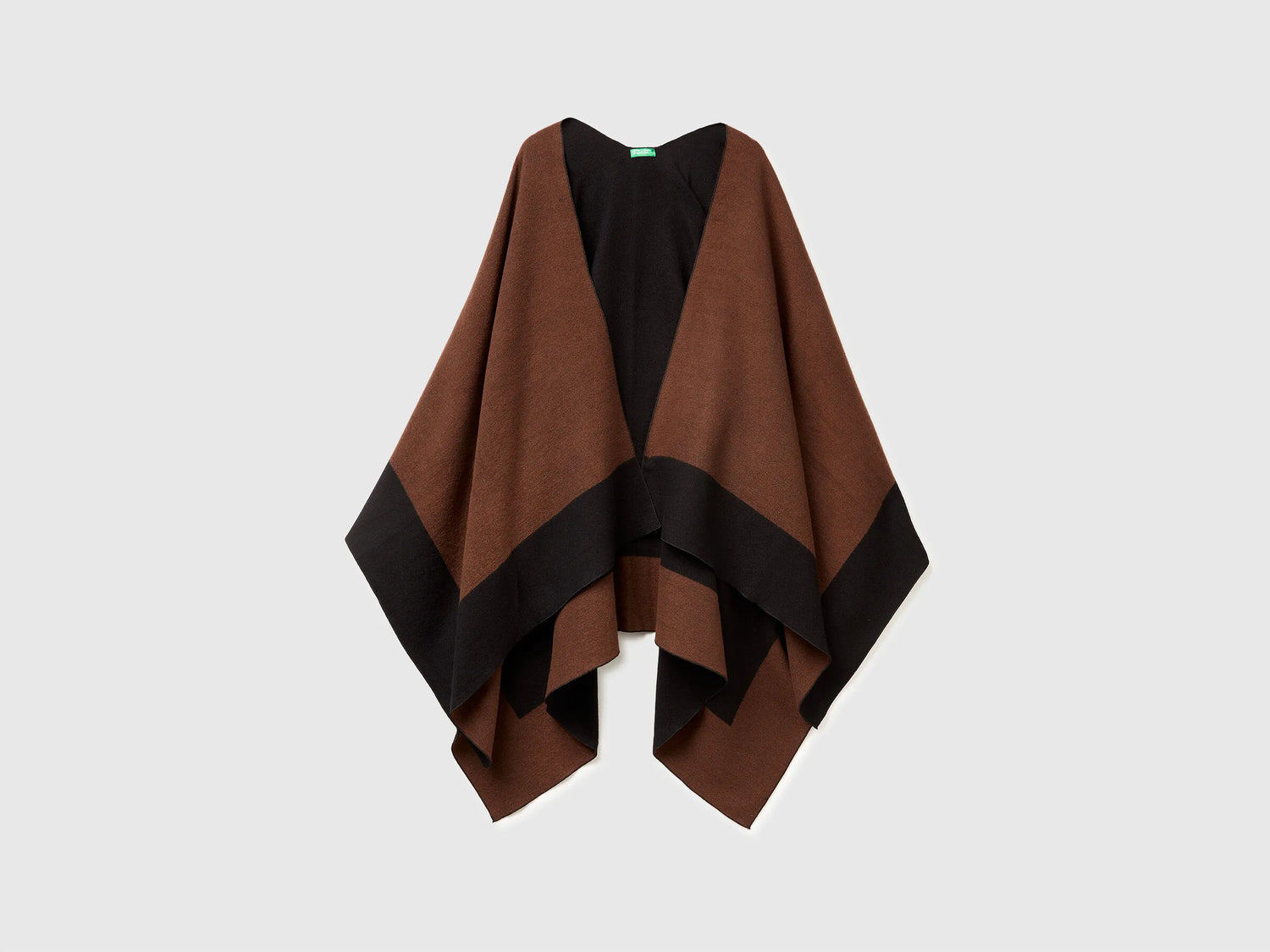 Benetton_Brown_Reversible Cape_67MDDU01W_901_05