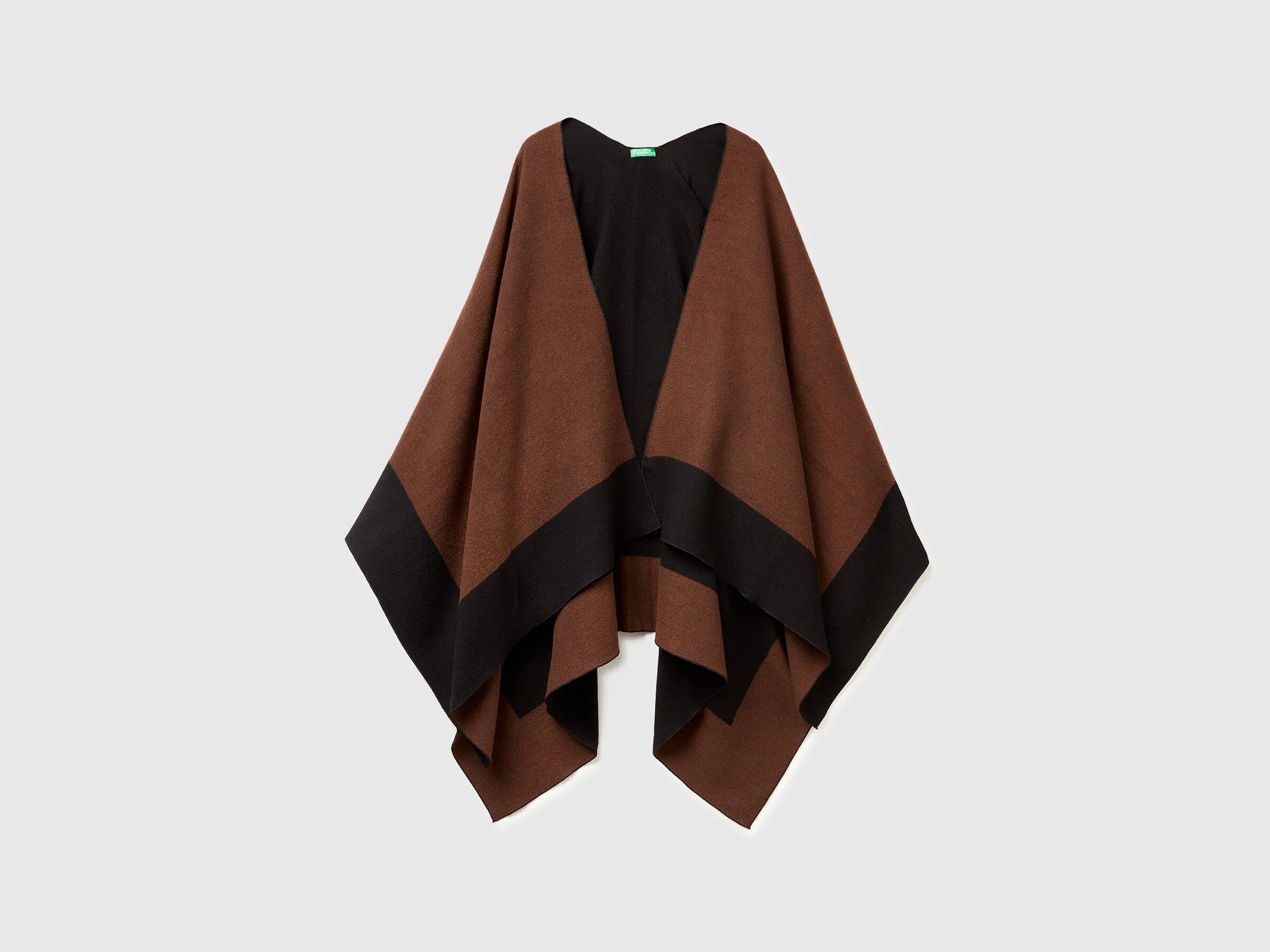 Benetton_Brown_Reversible Cape_67MDDU01W_901_05