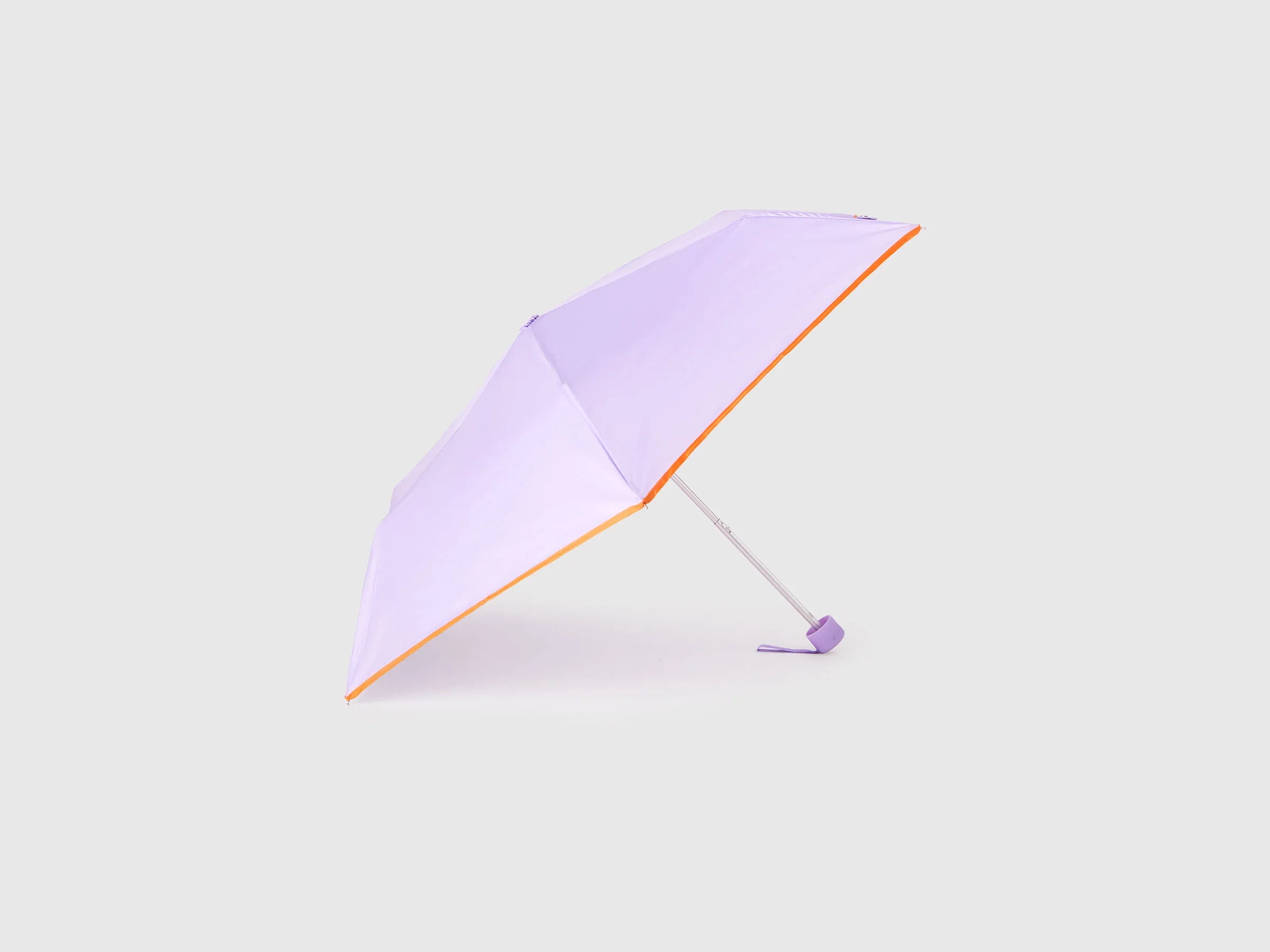 Benetton_Lilac_Lilac Umbrella_67OZC880X_1T7_03