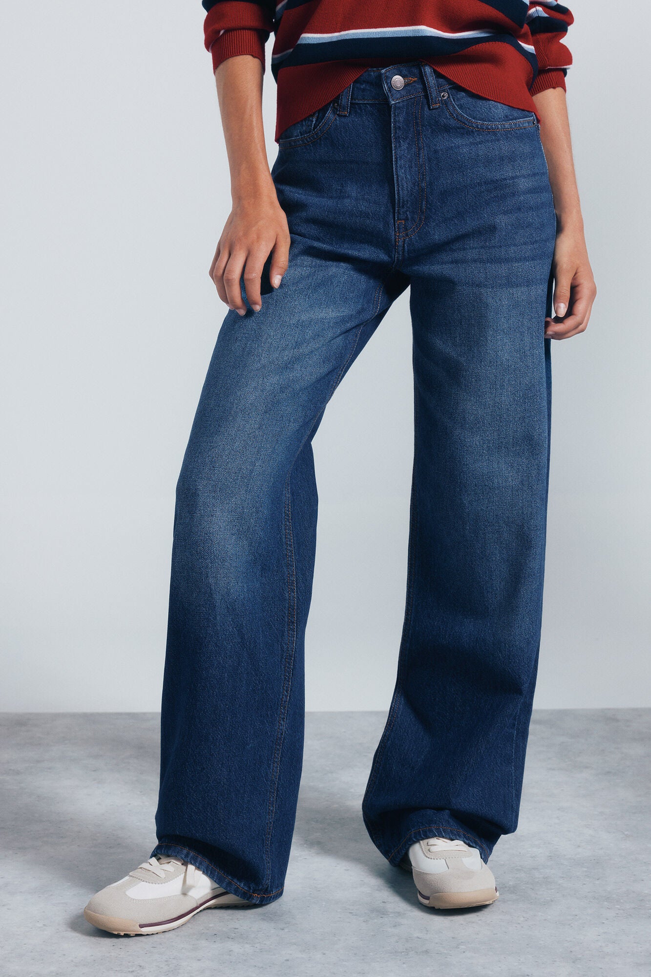 Springfield_Blue_Wide Leg Jeans_6822686_15_02