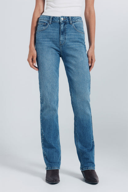 Springfield_Blue_Studded Straight Jeans_6822693_14_04