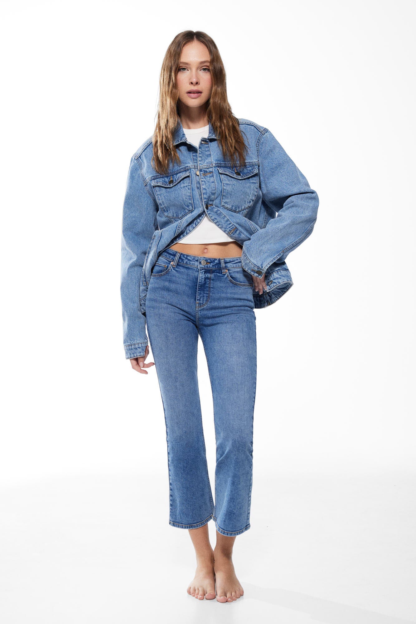 Cropped Slim Fit Jeans_6827051_14_01