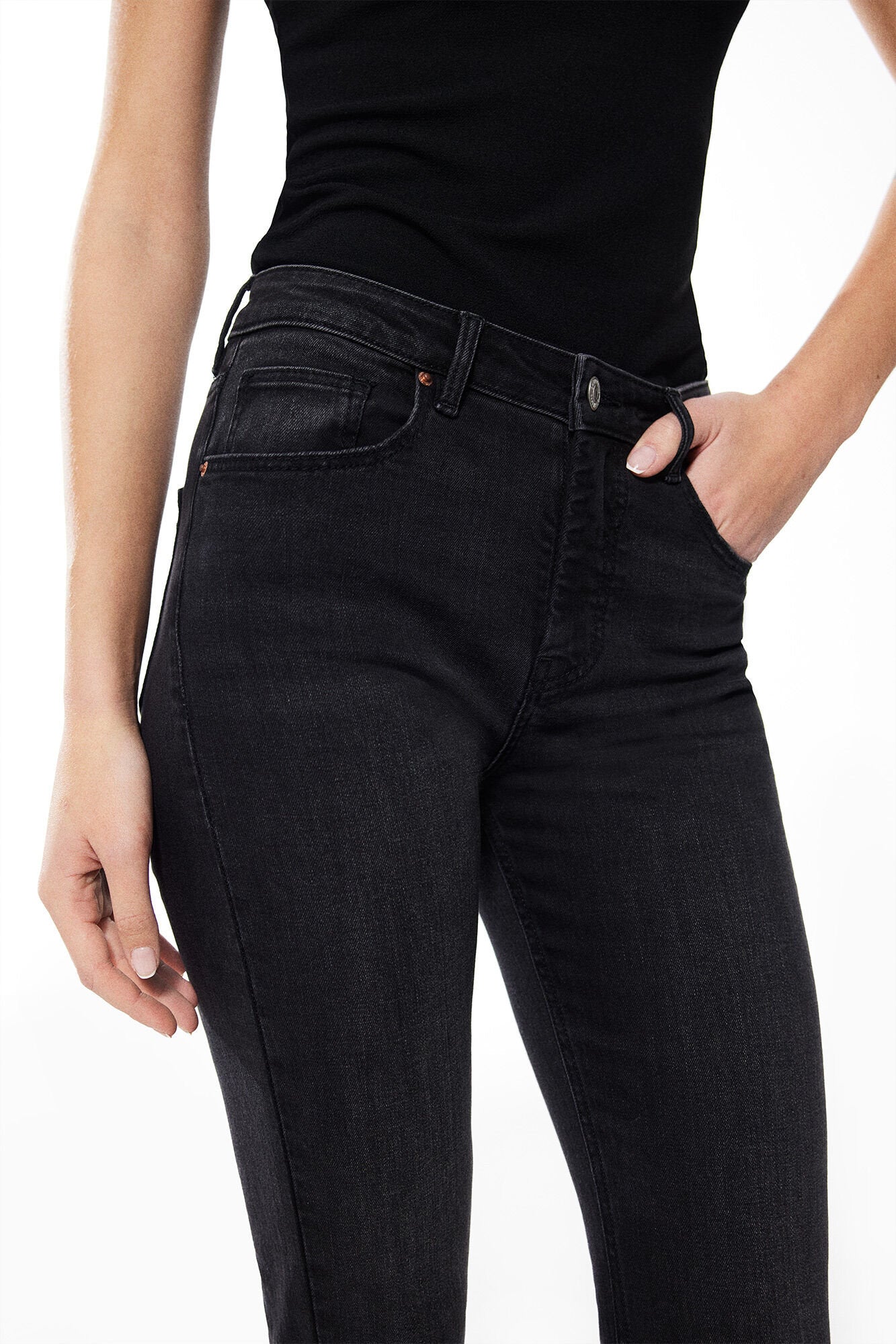 Low Waist Slim Fit Jeans_6827052_01_07