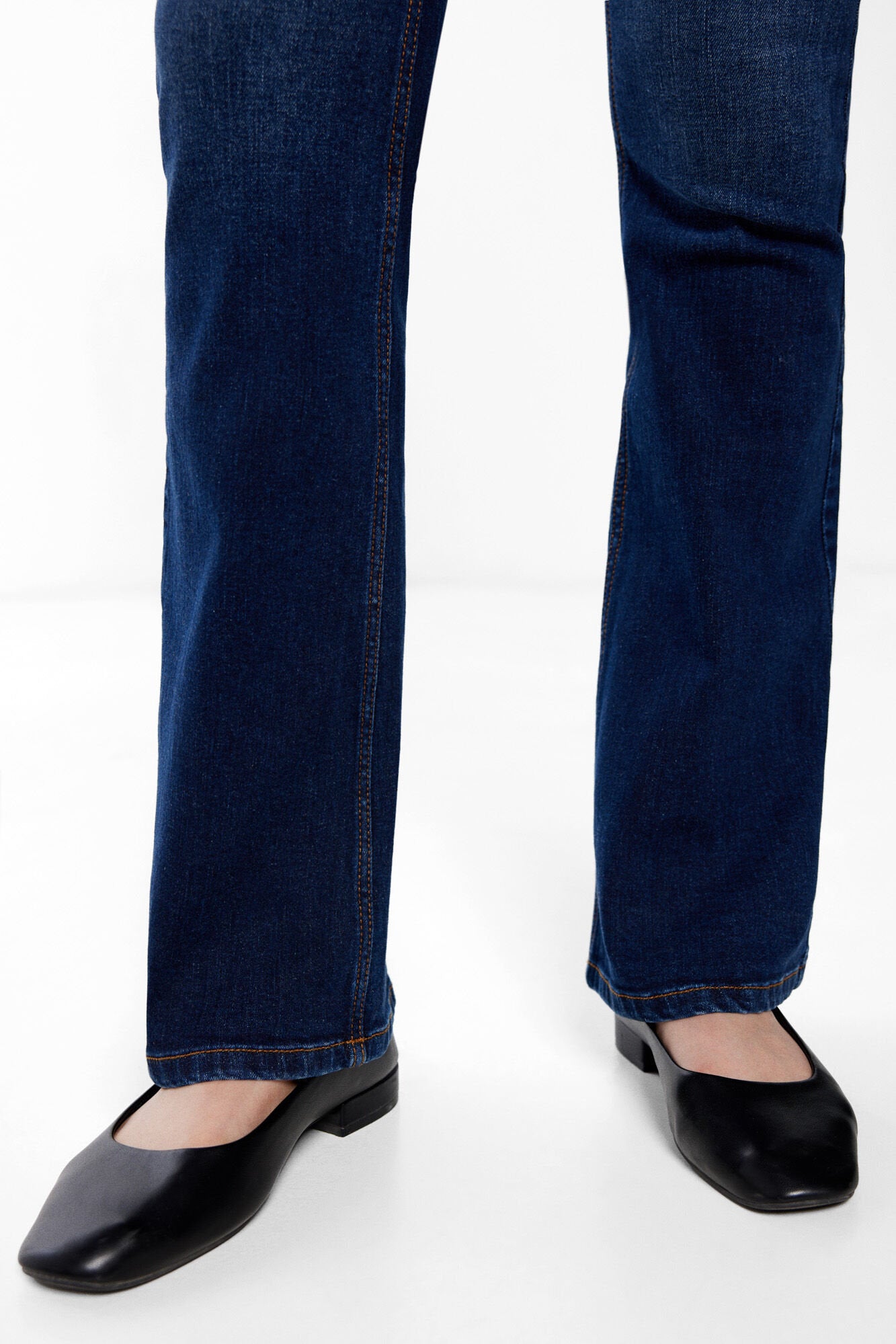 Low Waist Slim Fit Jeans_6827052_15_04