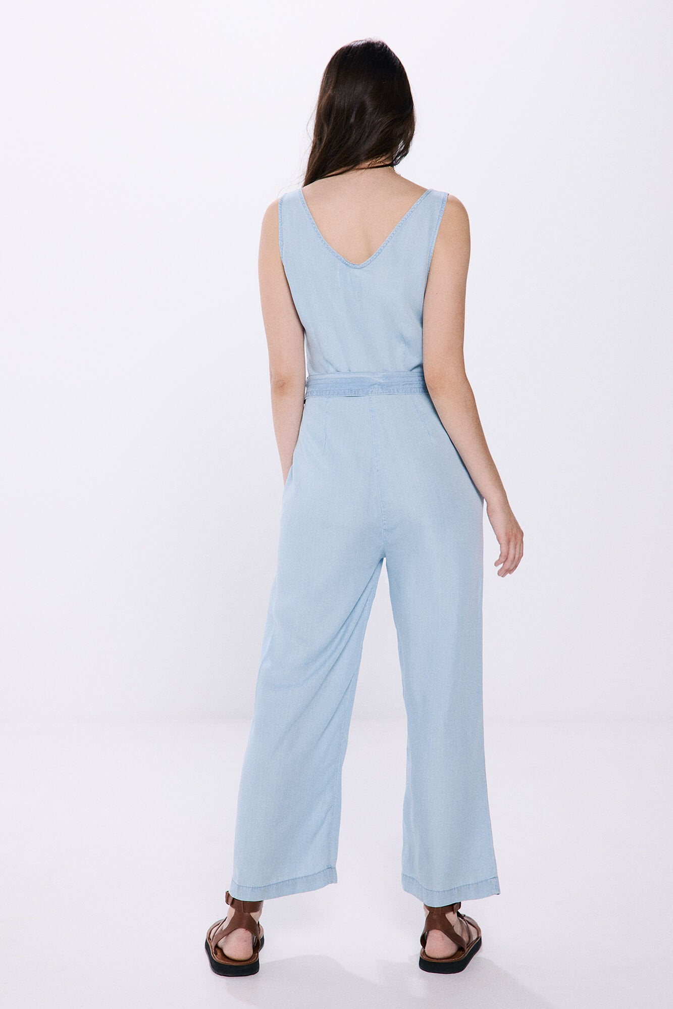 Wide Strap Denim Jumpsuit_6828226_13_05