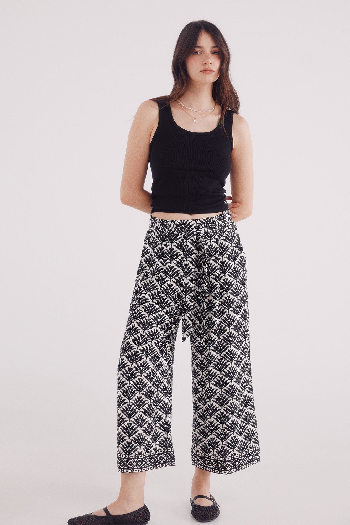 Springfield_Multi-Color_Printed Flowing Trousers_6832055_01_01
