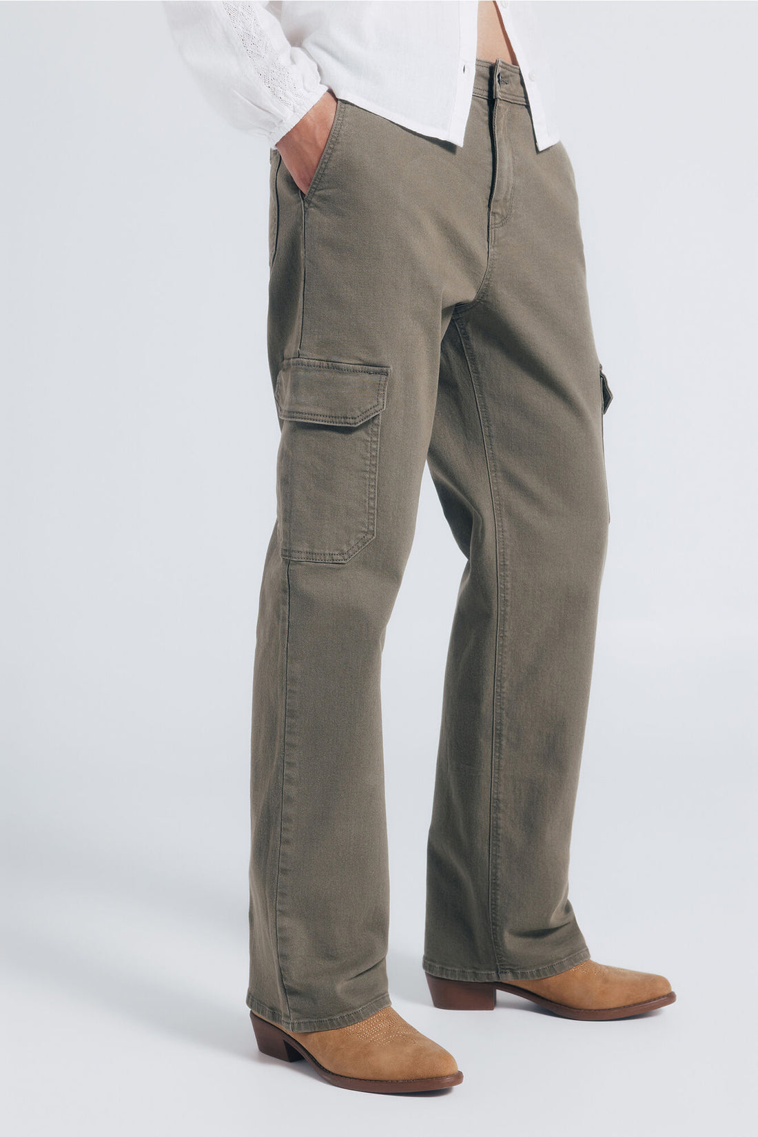 Springfield_Light_Khaki_Cotton Cargo Pants_6832079_94_02