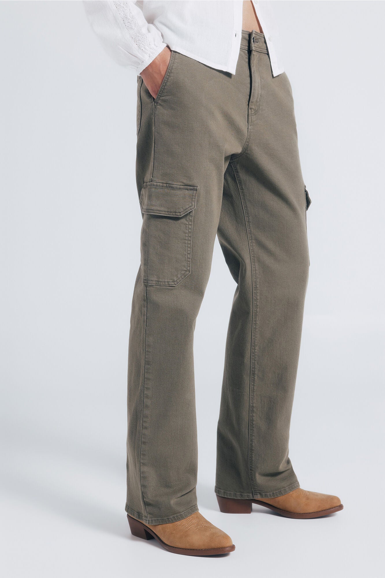 Springfield_Light_Khaki_Cotton Cargo Pants_6832079_94_02
