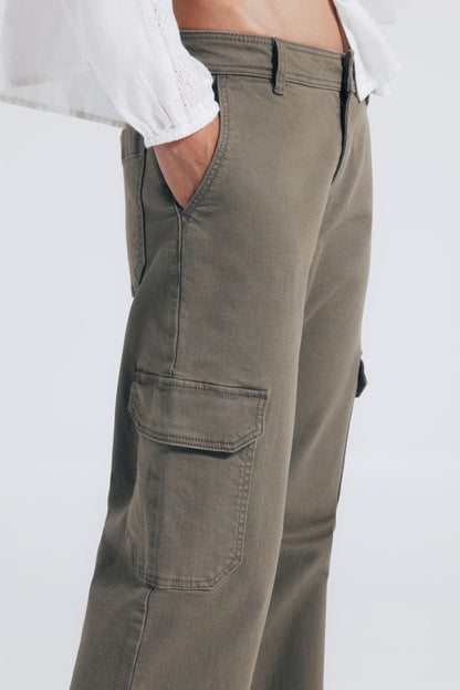 Springfield_Light_Khaki_Cotton Cargo Pants_6832079_94_03