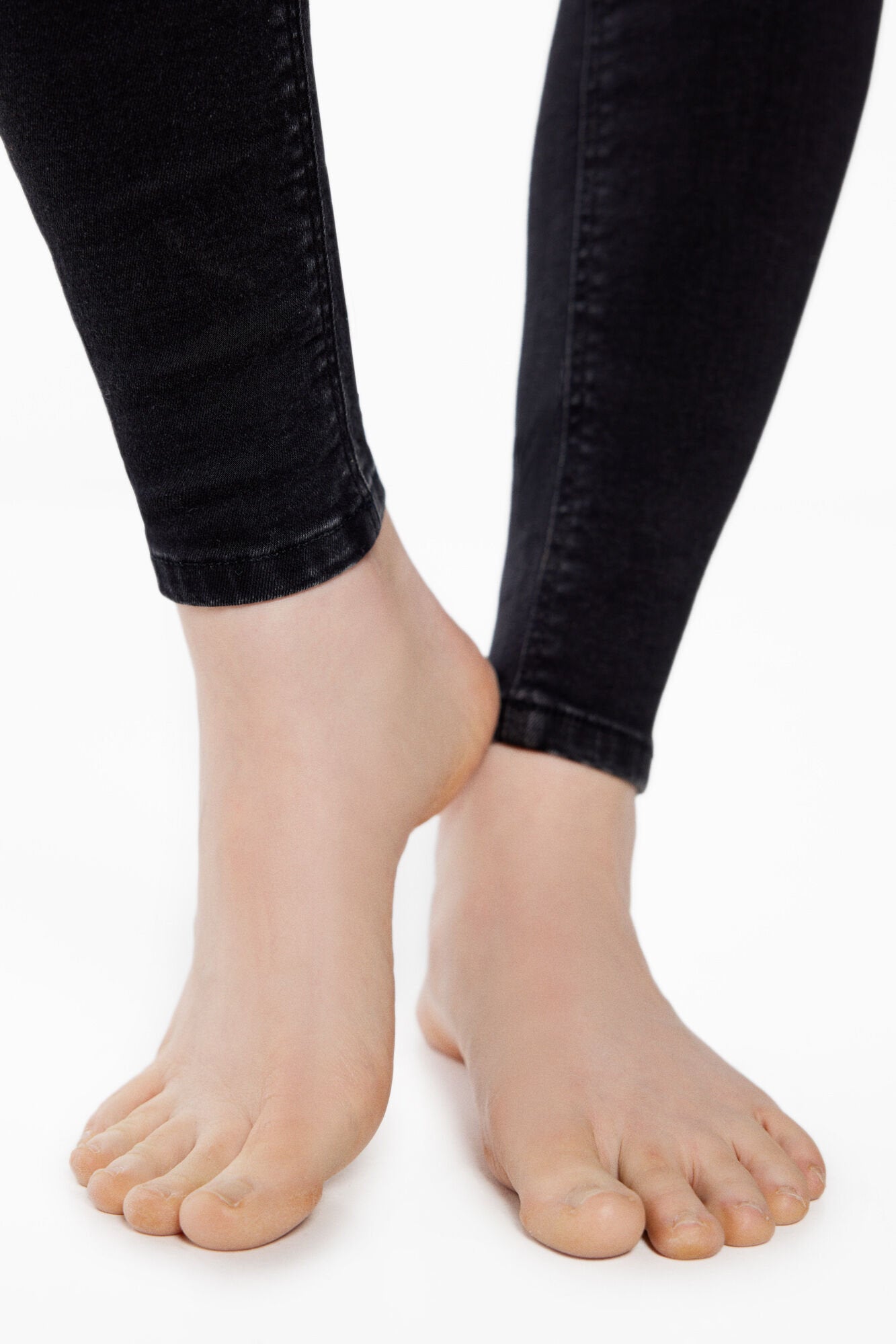 High Waist Skinny Jeans_6847383_01_04