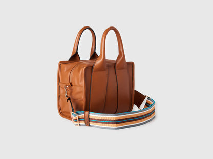 Benetton Camel Women Medium Tote Bag SKU: 6E9LVY012_2N2 Image 02