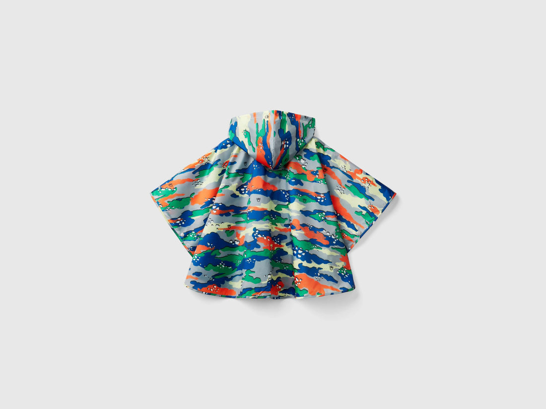 Patterned Rain Poncho_6G8UGU00E_62T_02