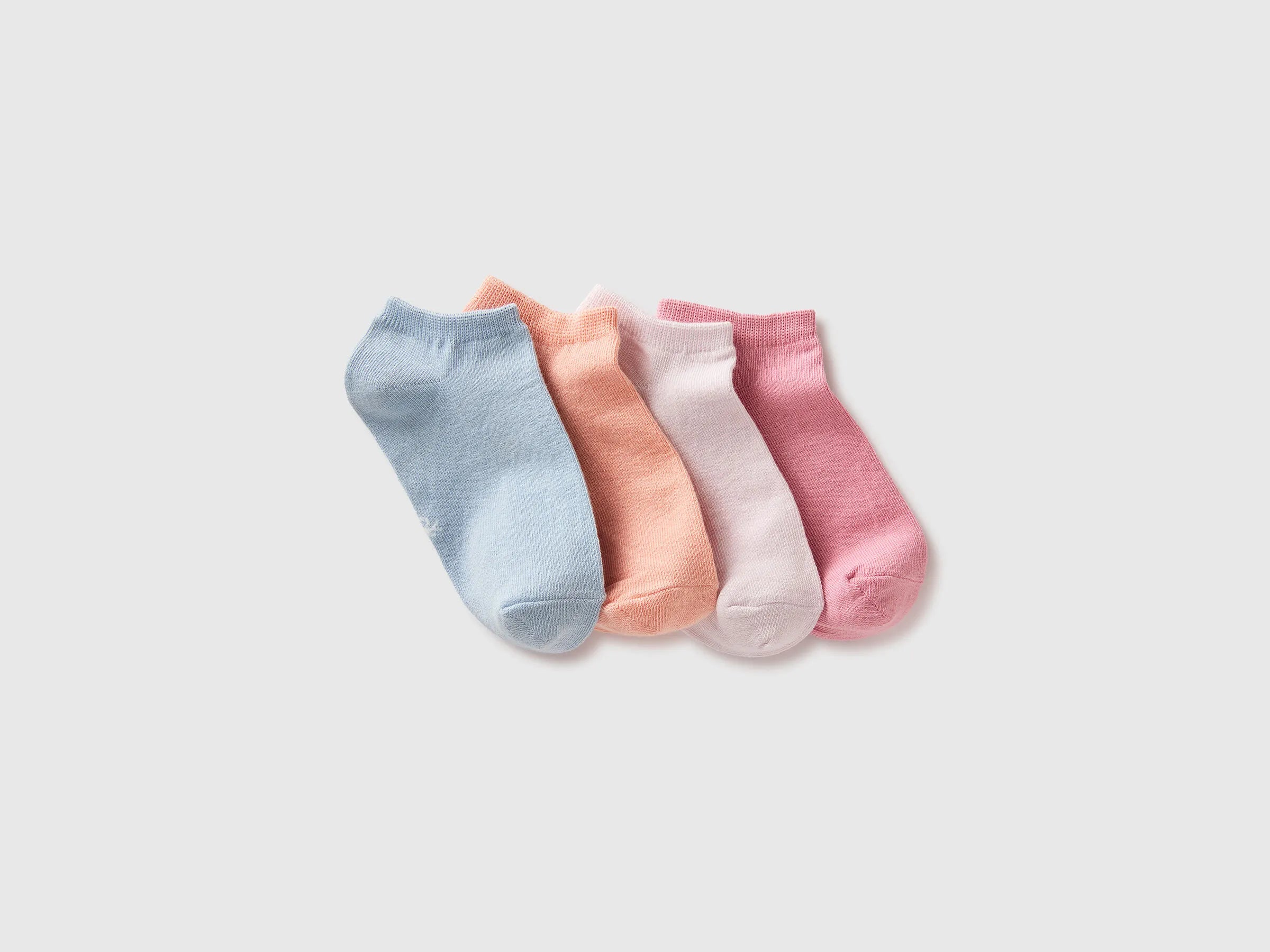 Benetton Multi-color Boys Set of Short Socks SKU: 6GRDR7002_906 Image 01