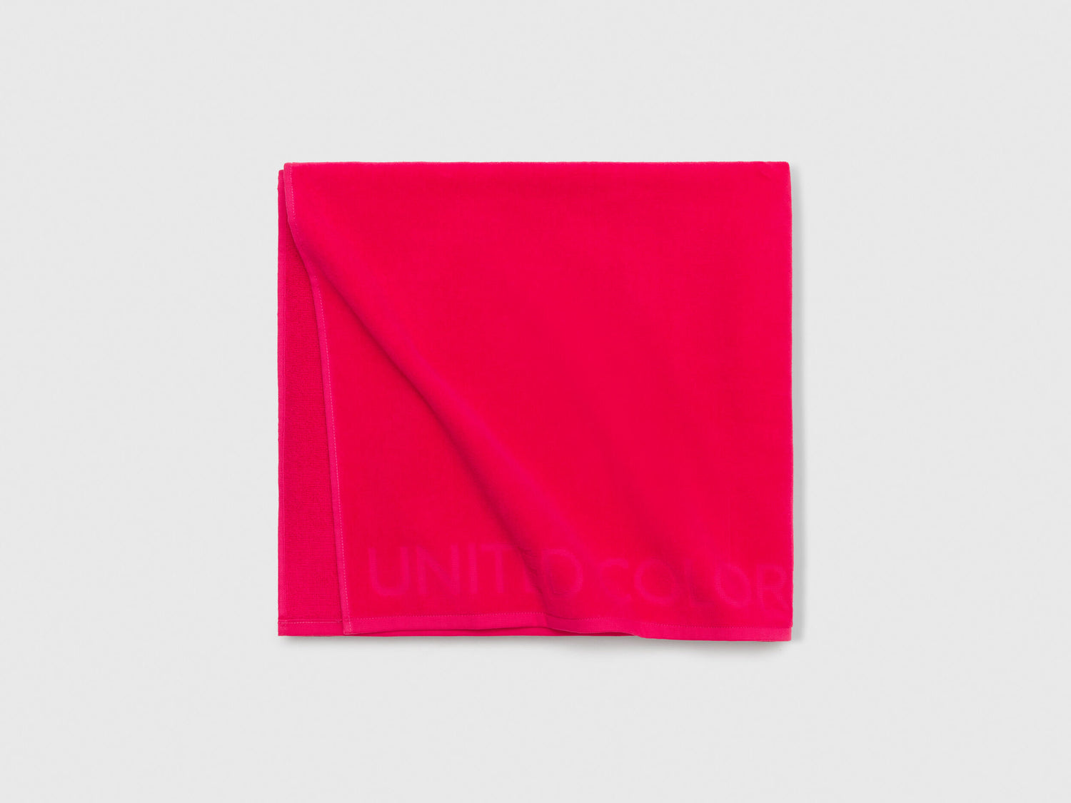 Benetton_Beach Towel_6H832801A_02E_03