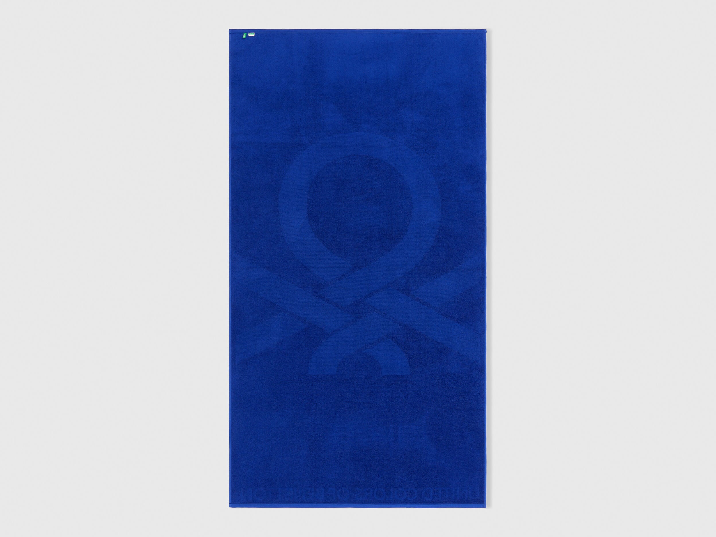 Benetton_Beach Towel_6H832801A_19R_02