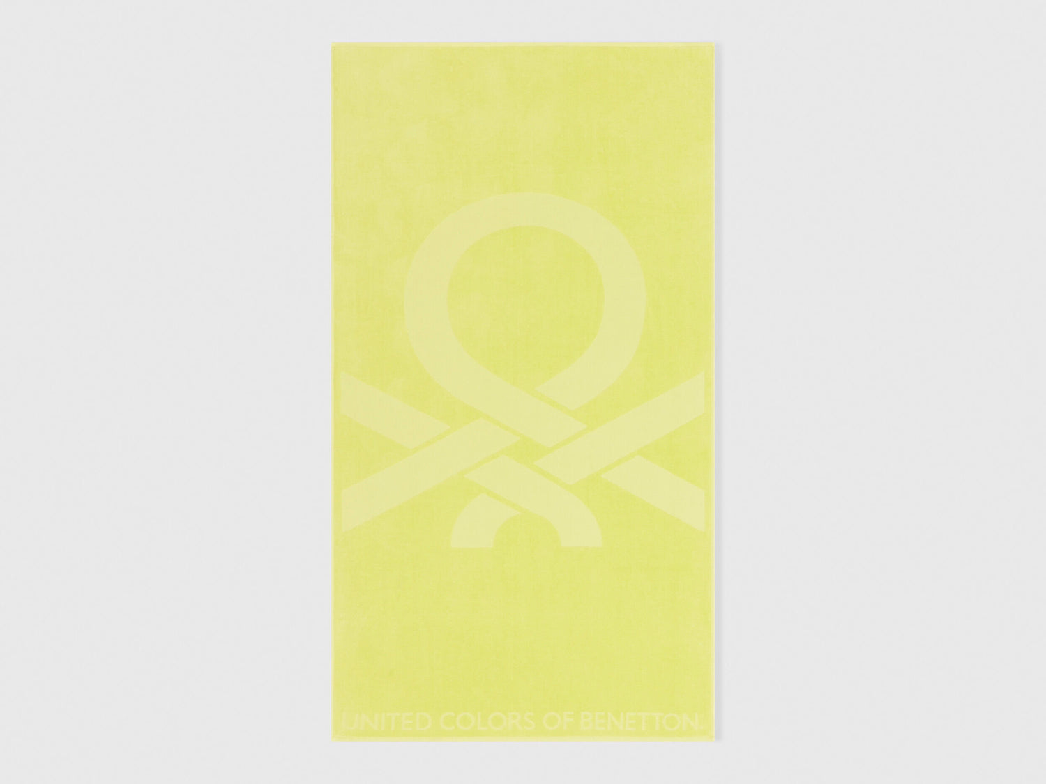 Benetton_Beach Towel_6H832801A_25B_01