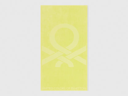Benetton_Beach Towel_6H832801A_25B_01
