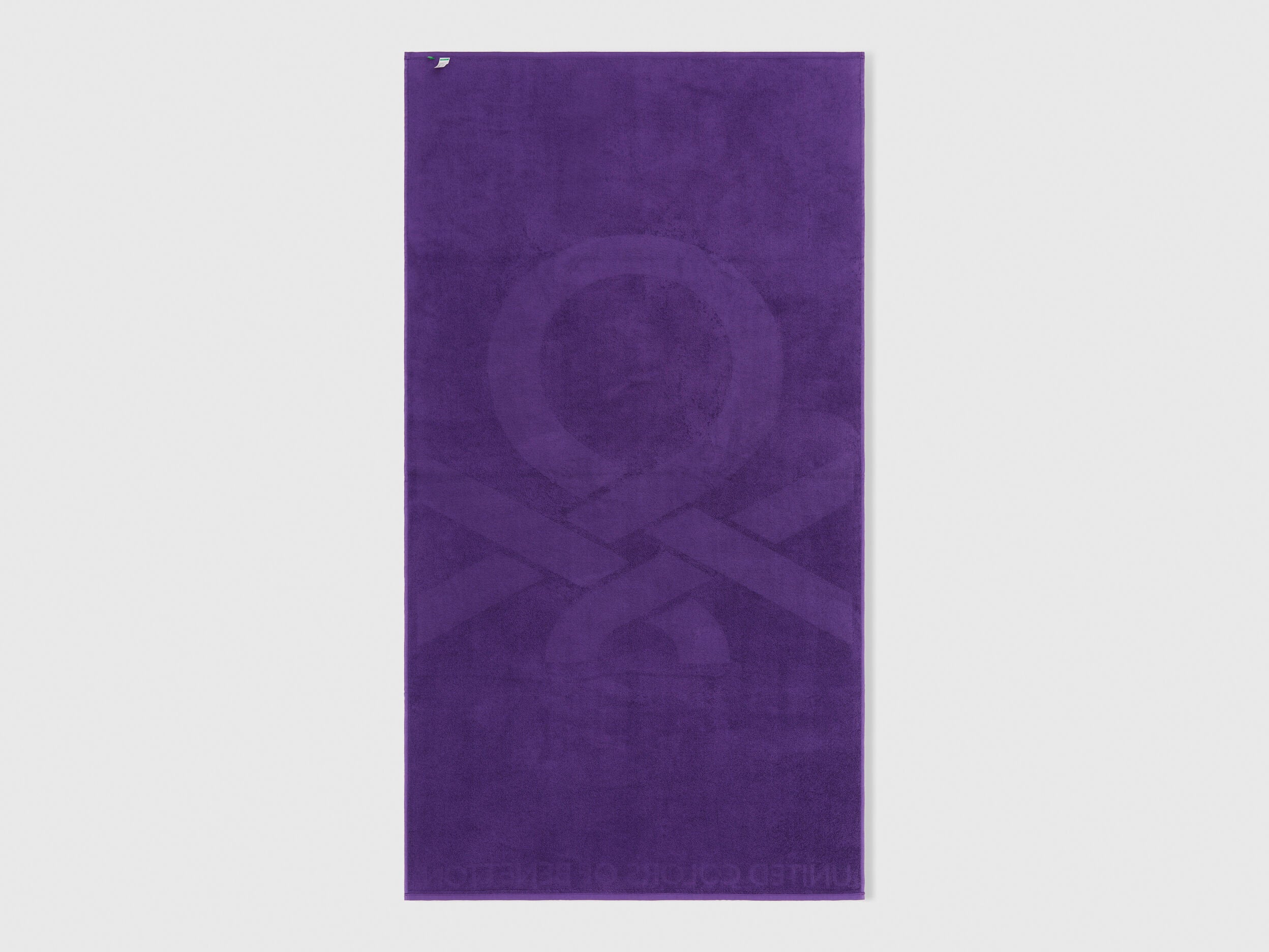 Benetton_Beach Towel_6H832801A_3K9_02