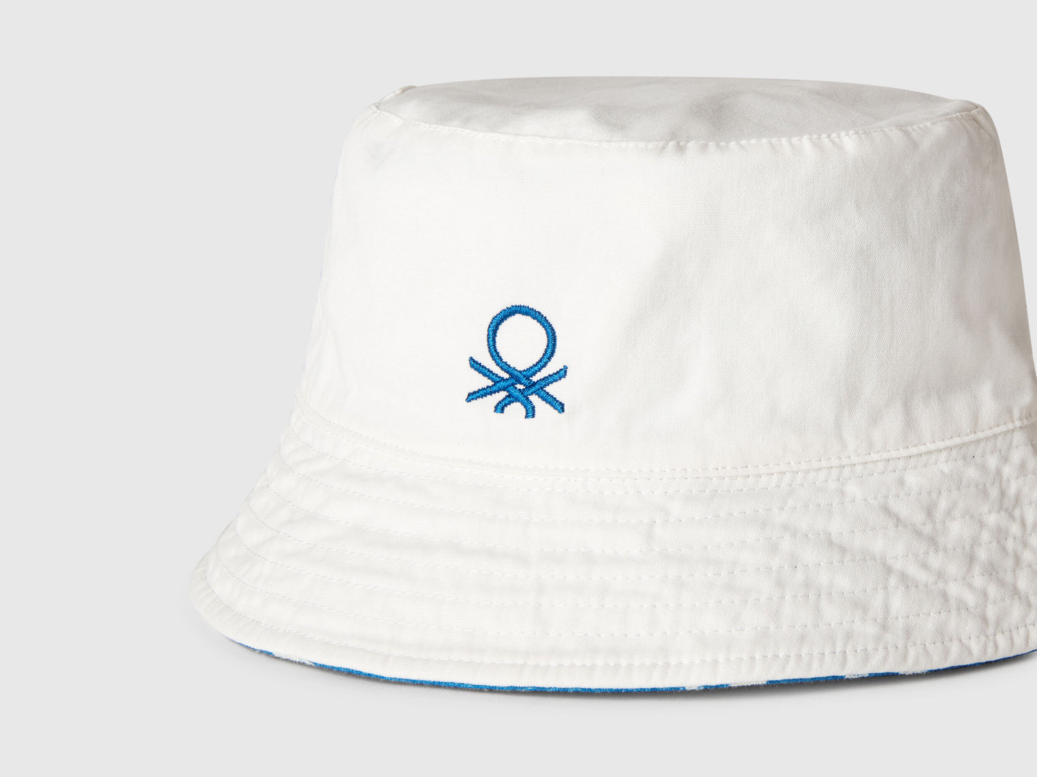 Benetton_Reversible Bucket Style Hat_6KQACA02M_05Q_03