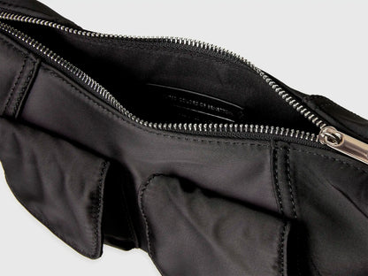 Benetton_Black_Shoulder Bag with Pockets_6N1YDY088_100_03