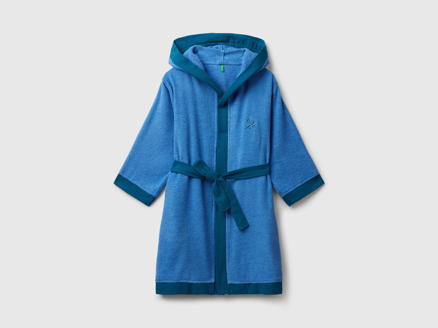 Benetton_Air Force Blue_Robe with Logo_6ORD0800R_902_01