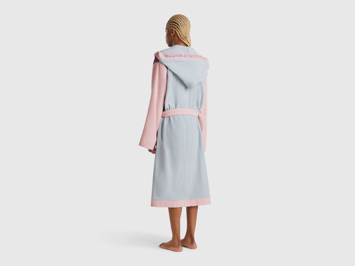 Benetton_Color Block Bathrobe_6ORD2801L_901_02