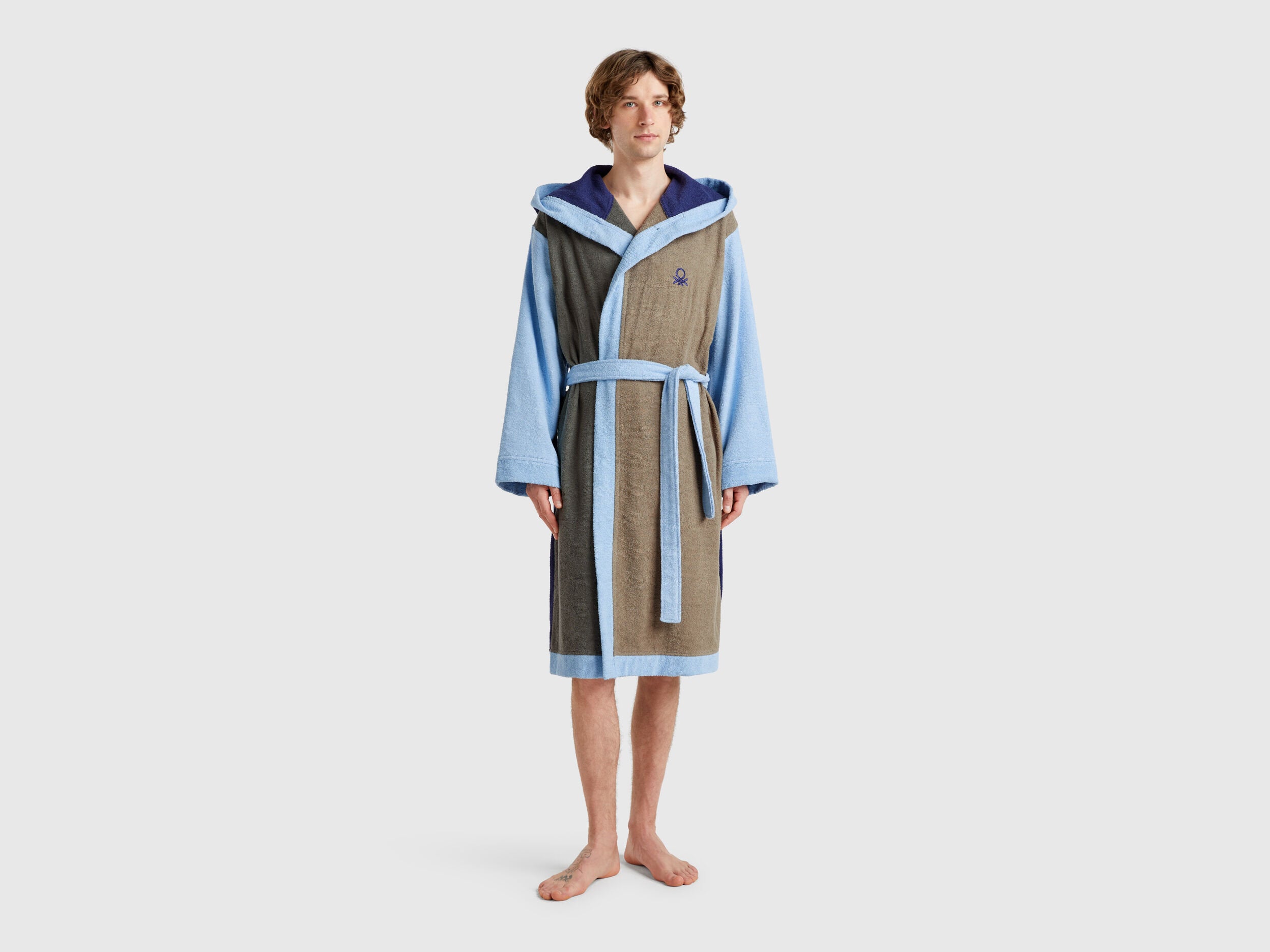 Benetton_Color Block Bathrobe_6ORD2801L_902_01
