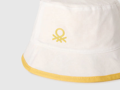 Benetton White Boys Reversible Bucket Hat SKU: 6Q8RRA00K_101 Image 03