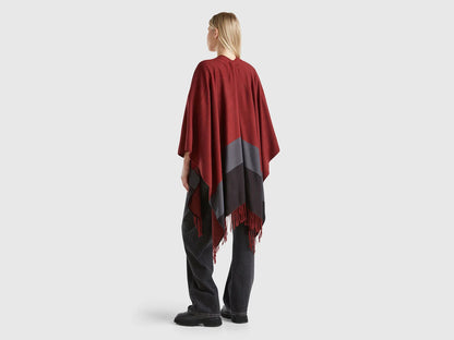 Poncho In Recycled Fabric_02