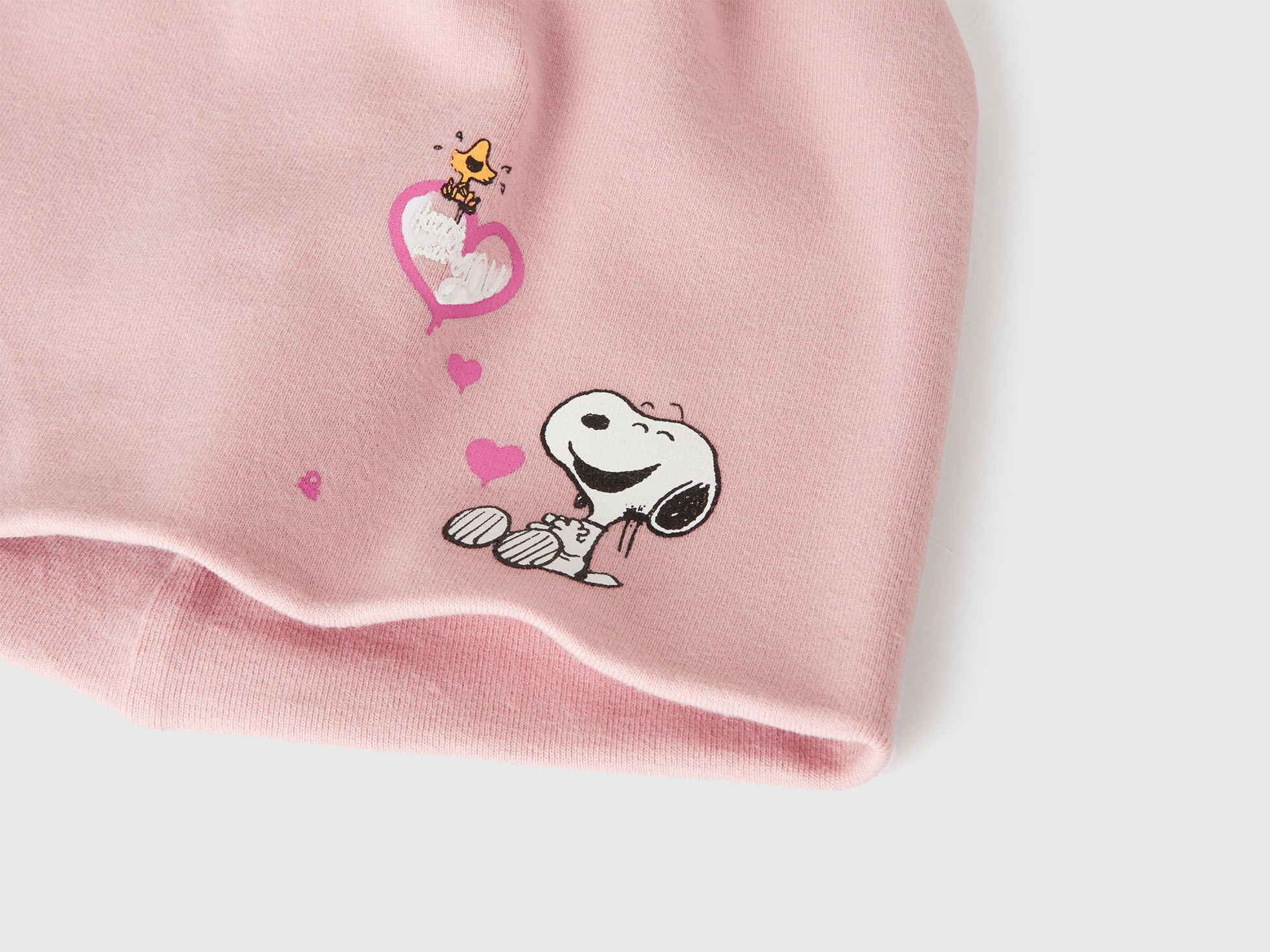 Benetton_Soft Pink_Snoopy ©Peanuts Cap_6SPHGA01L_12U_03