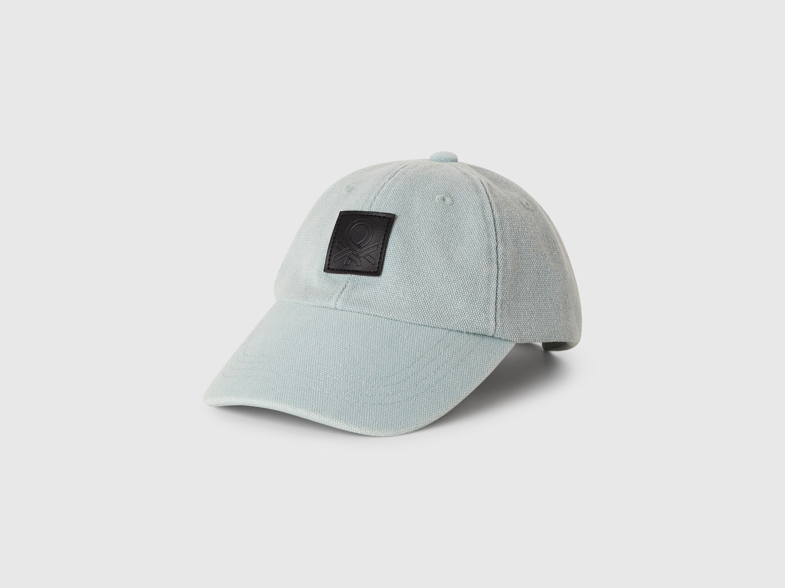 Benetton_Baseball Hat with Logo Patch_6T8JCA02G_3Y1_01