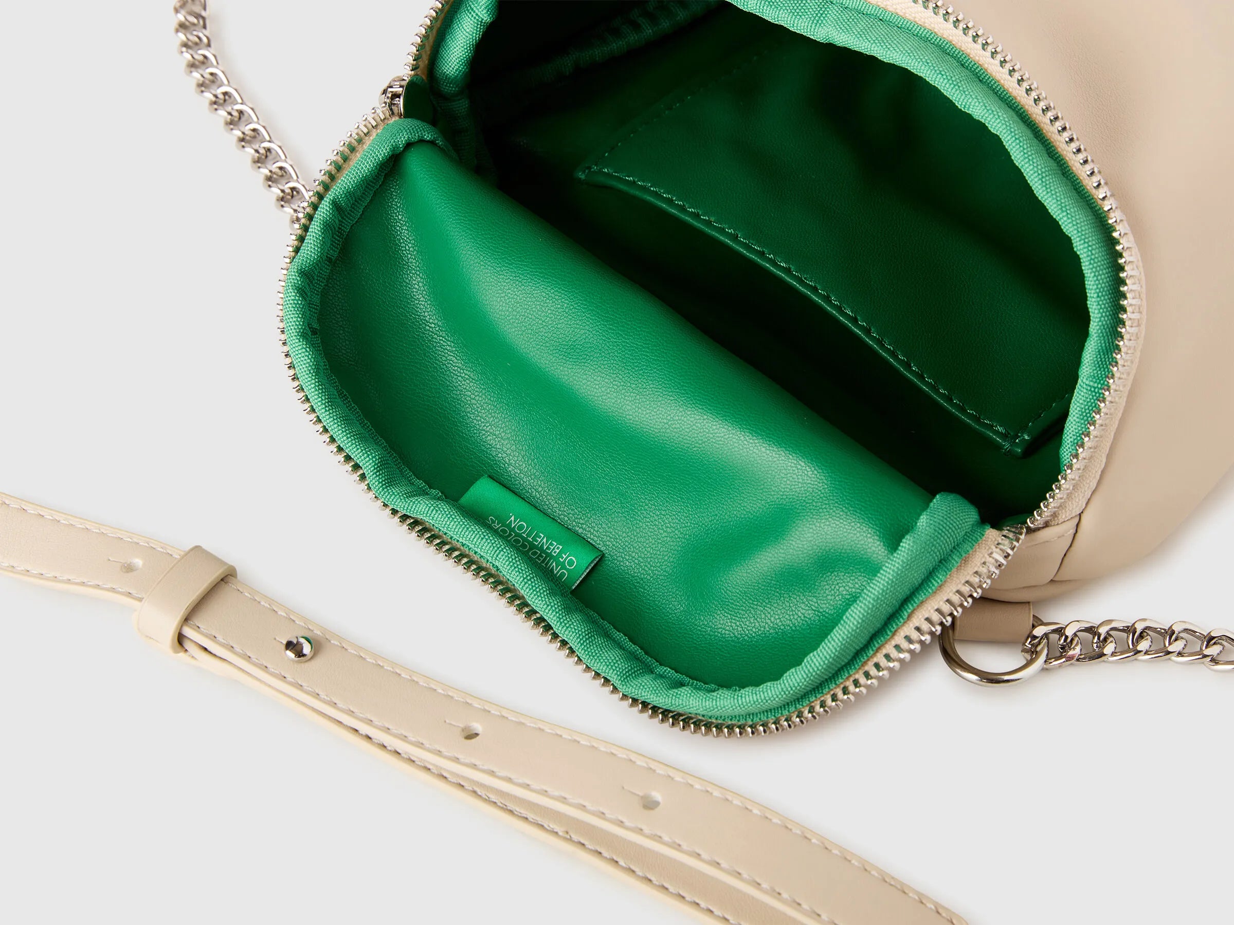 Benetton Creamy White Women White Cloud Bag SKU: 6TREVY01K_0R2 Image 03