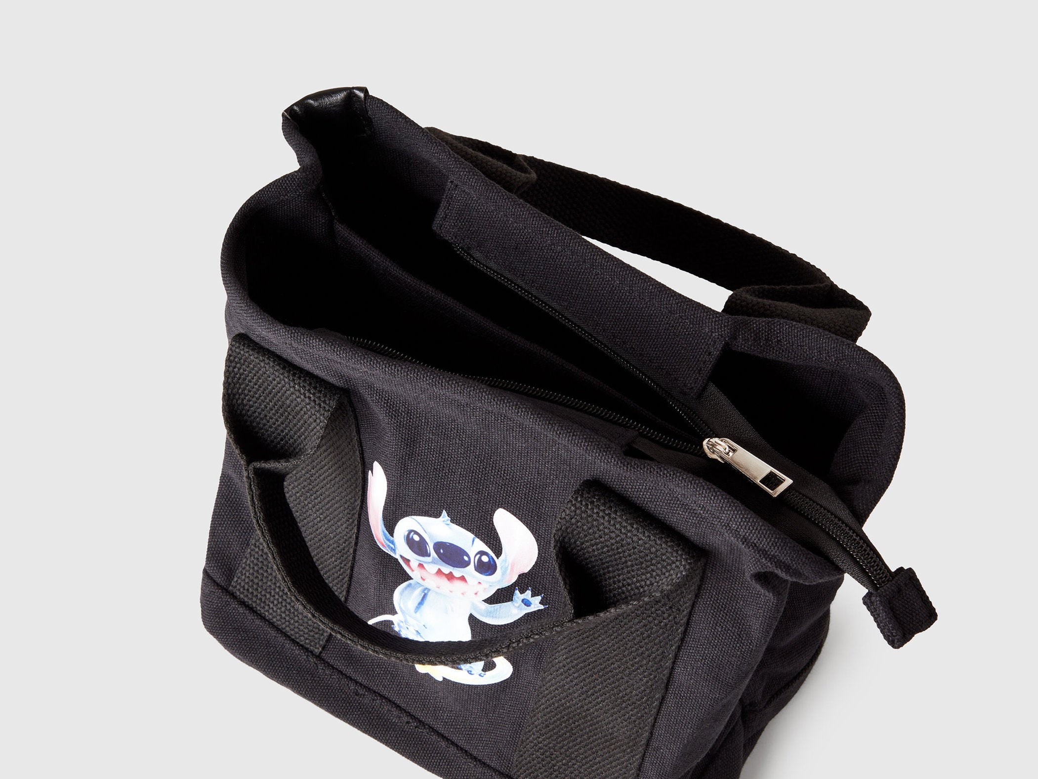 Benetton_Lilo &amp; Stitch ©Disney Bag_6UJYCY021_100_03