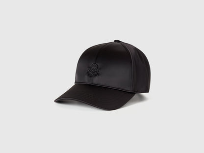 Benetton_Black_Satin Look Baseball Cap_6WJDDA019_100_01