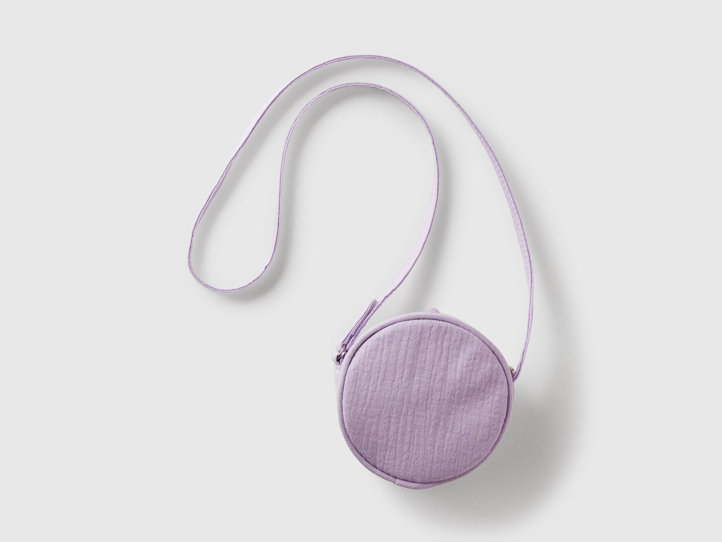 Benetton_Crossbody Bag with Star Applique_6Z6KGY00P_07W_02