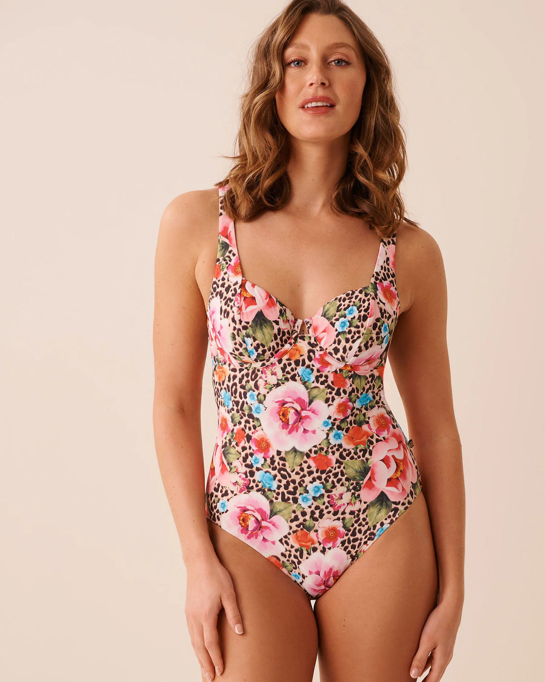 La Vie en Rose Capri Women FLORAL LEOPARD Plunge One-piece Swimsuit SKU: 70400208_P20084 Image 01