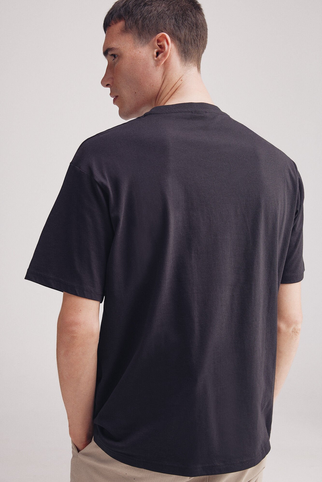 Springfield_Basic Round Neck T-Shirt_7122295_01_03
