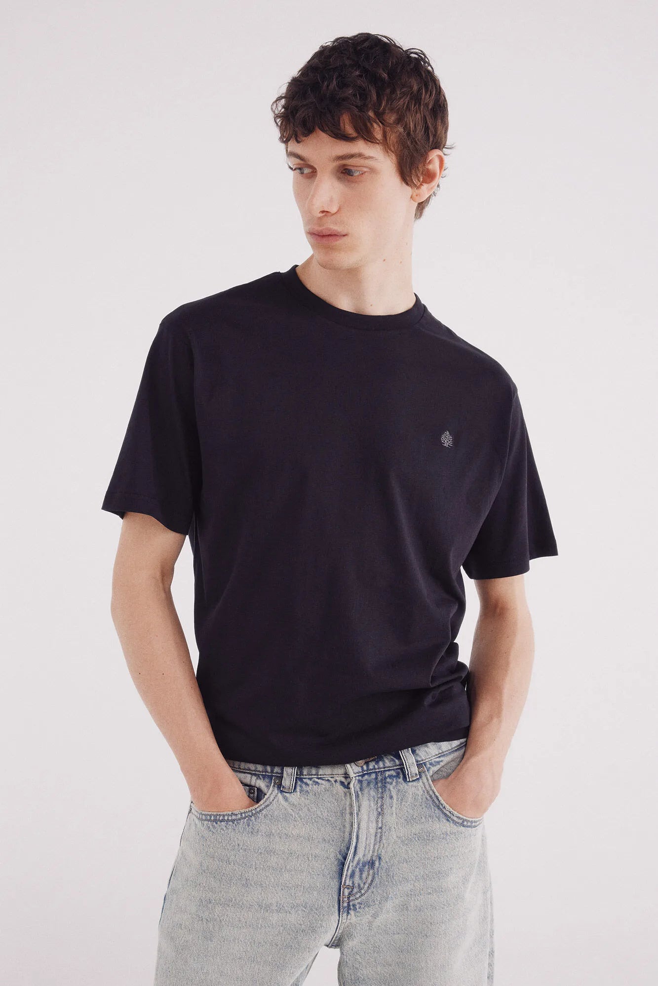 Springfield_0_Basic Round Neck T-Shirt_7122306_01_01