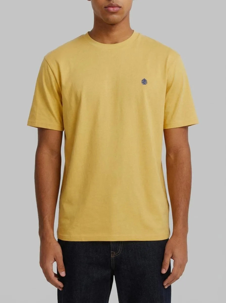 Springfield Yellow Men Springfield Logo Basic T-Shirt SKU: 7122309_06 Image 00