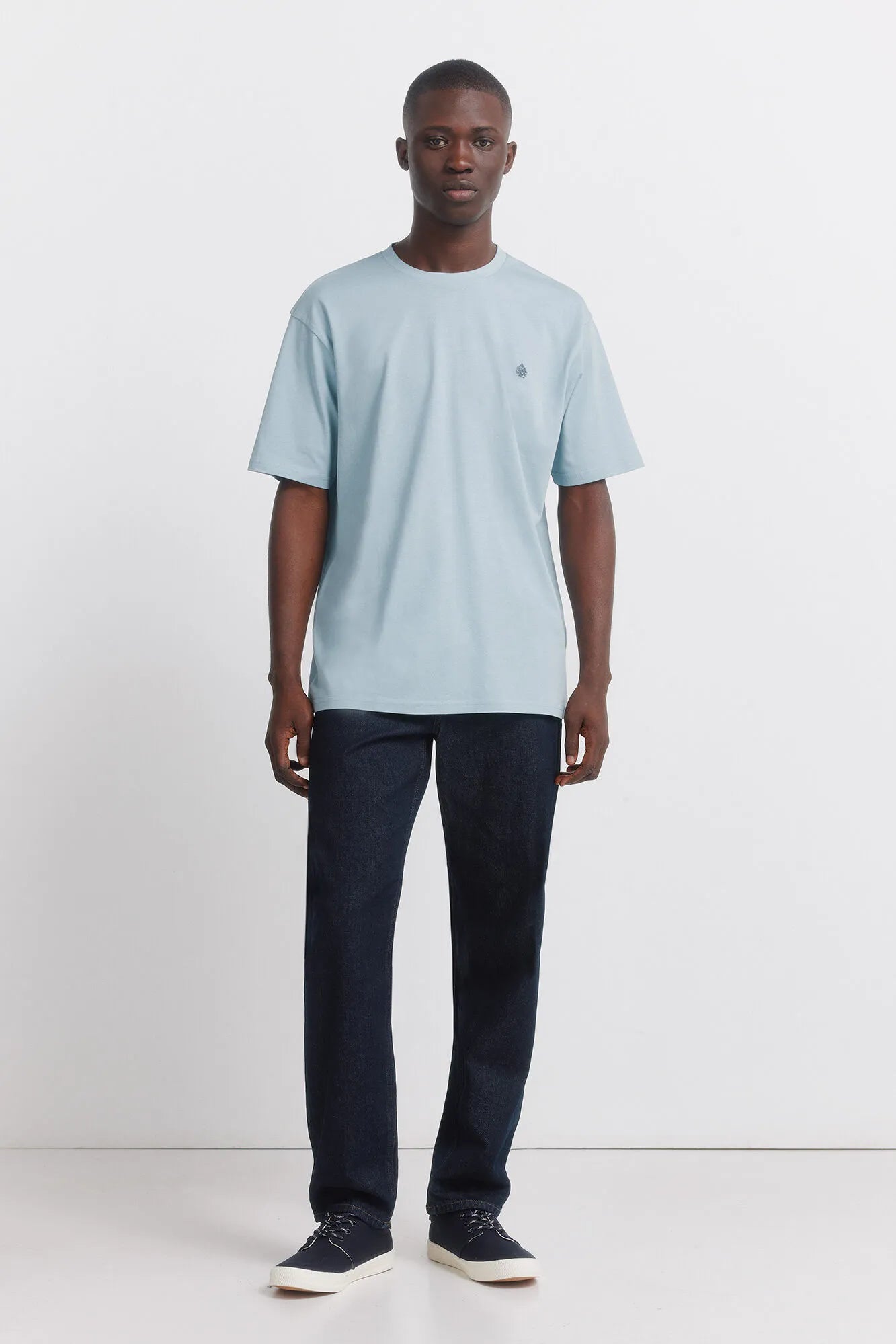 Springfield Blue Men Springfield Logo Basic T-Shirt SKU: 7122309_81 Image 04
