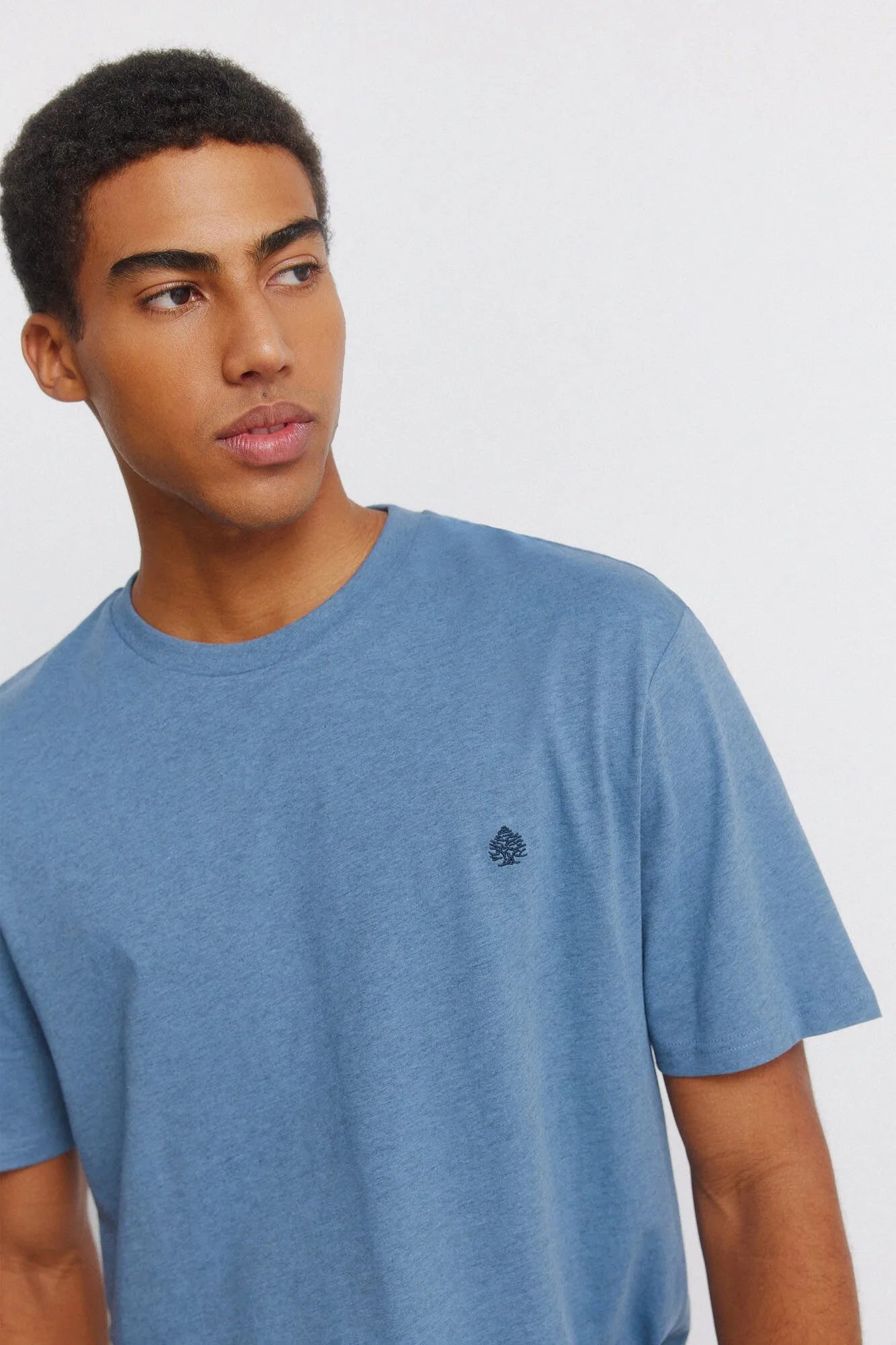 Springfield Blue Men Viscose Basic T-Shirt SKU: 7122310_14 Image 02