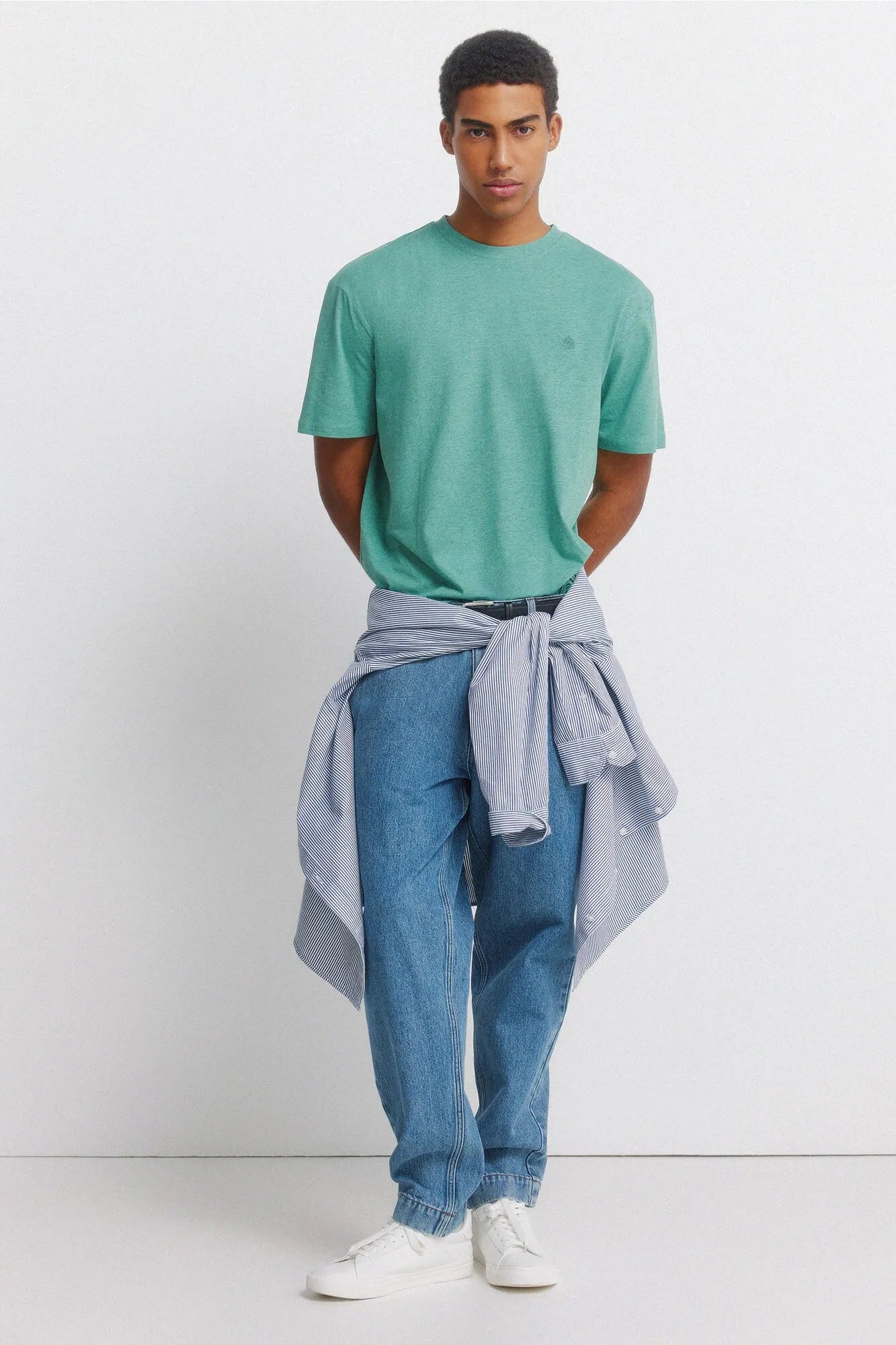 Springfield Green Men Viscose Basic T-Shirt SKU: 7122310_25 Image 04