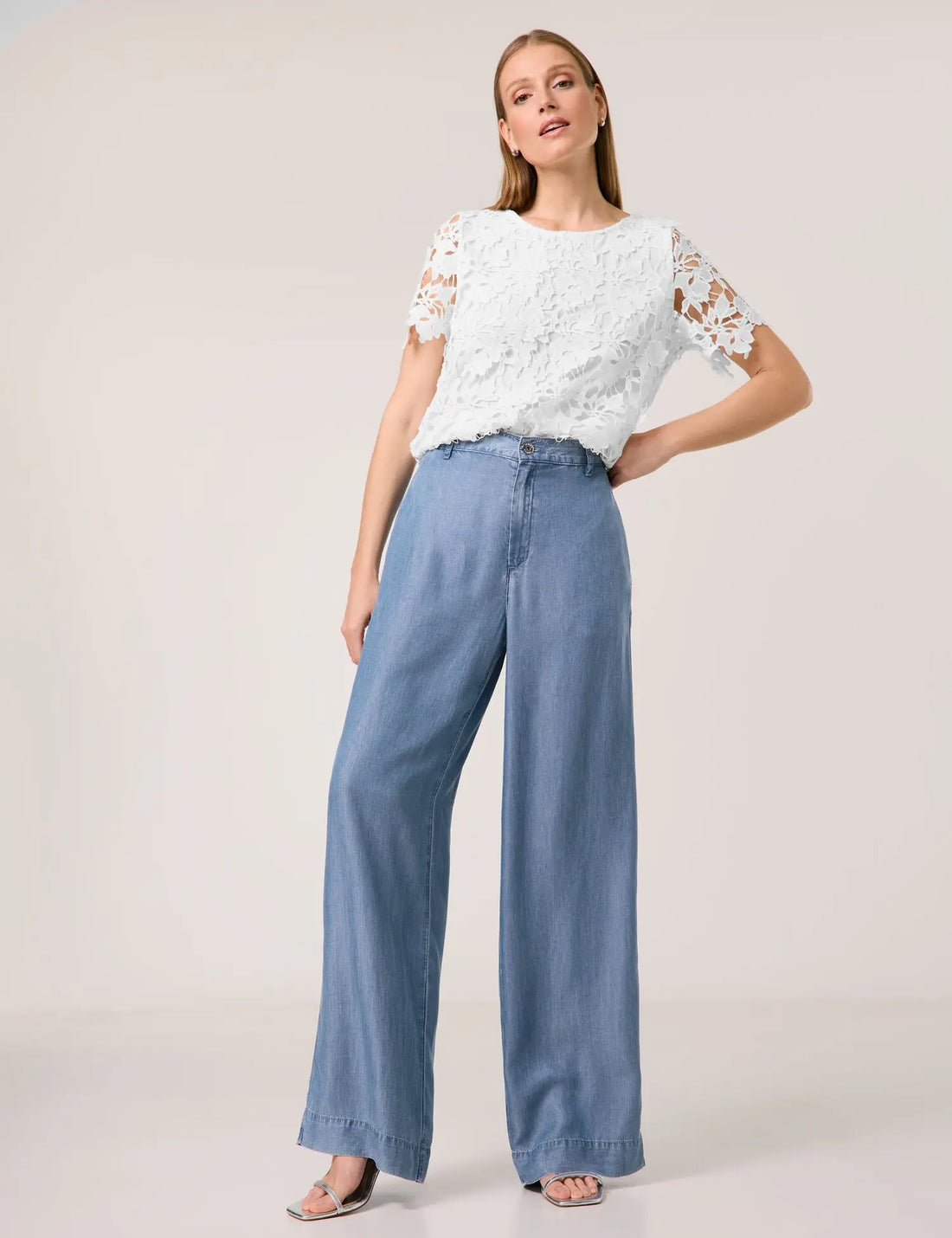 Taifun_Wide Palazzo Trousers Made of Lyocell in a Denim Look_720320-11134_8979_01