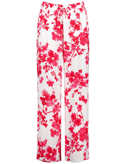Taifun_Palazzo Trousers with a Floral Print_720334-11203_6612_04